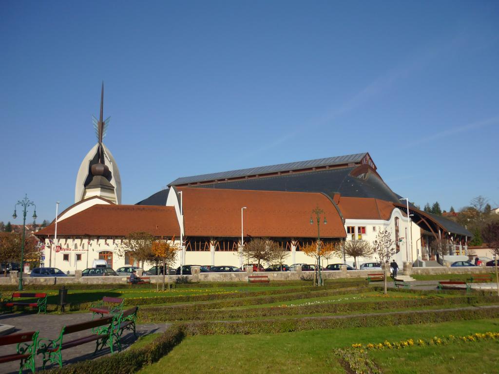 Relax Apartman Eger Kültér fotó