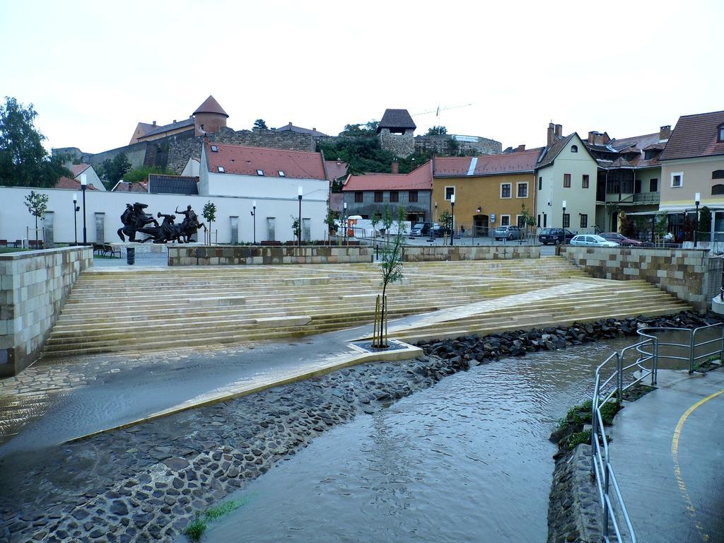 Relax Apartman Eger Kültér fotó